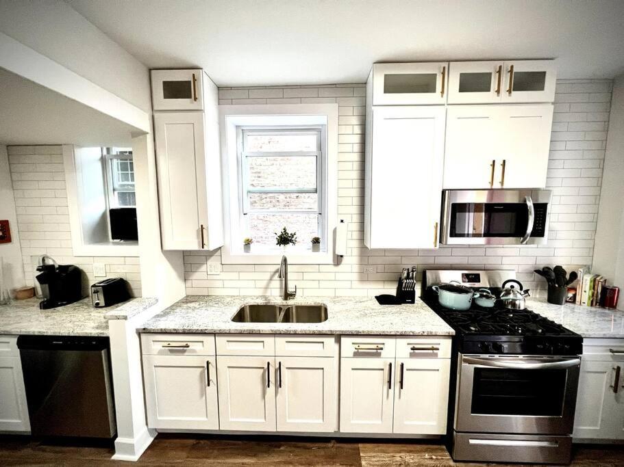 Modern Vintage 2Br Walkable To Dining & Lakefront Apartment Чикаго Екстериор снимка